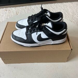 Nike Women’s Low Dunk Panda